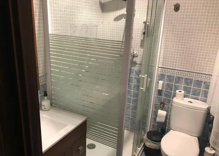 Lejlighed Estudio De 50m2, Todo Exterior Y Con Patio, Ideal Parejas, Familias Con Ninos Pequenos Y De Largas Estancias, Con Techo Abuhardillado Y De Mejores Vistas De Toledo